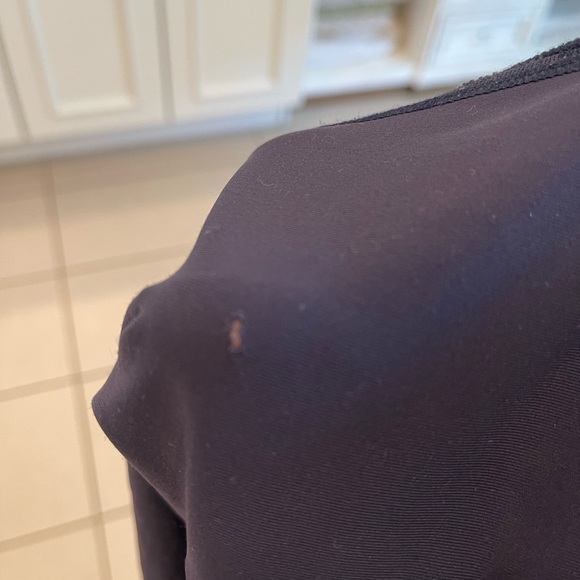 Lululemon workout pants - Size 6 - Picture 8 of 8